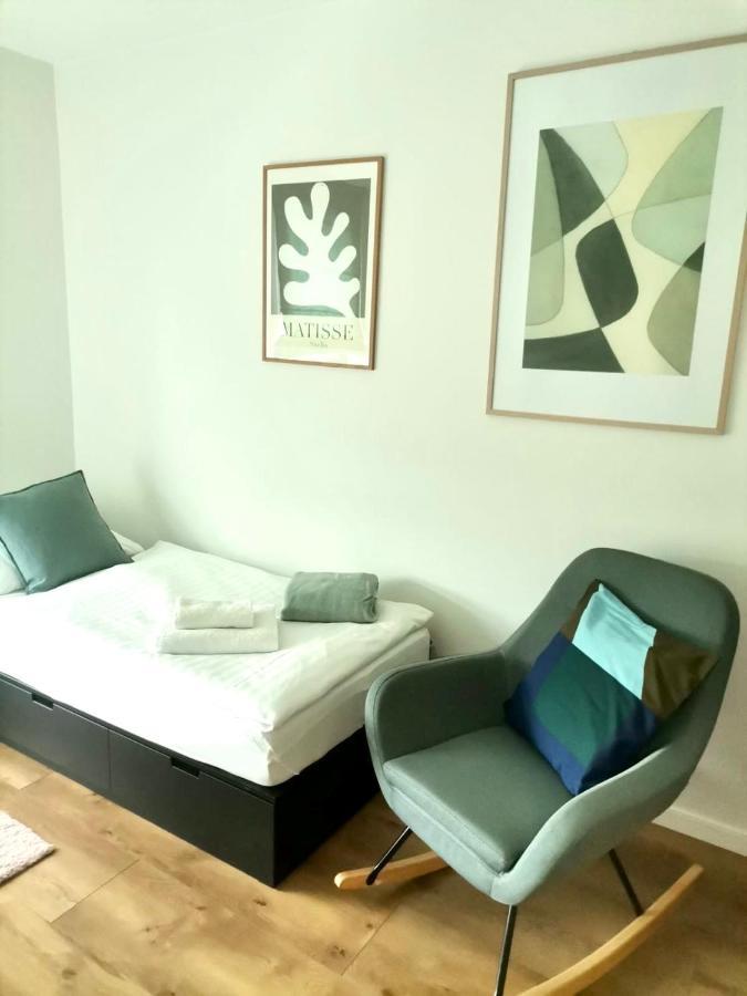 Baltic Riviera Apartments - Garden Sanctuary Retreat Gdańsk Extérieur photo